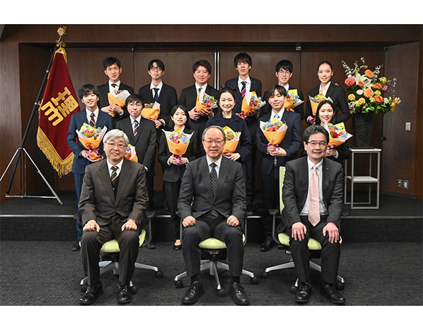 2023年度 東京理科大学学生表彰式において学業・研究、課外活動の成果が優秀な学生を表彰（3/7）