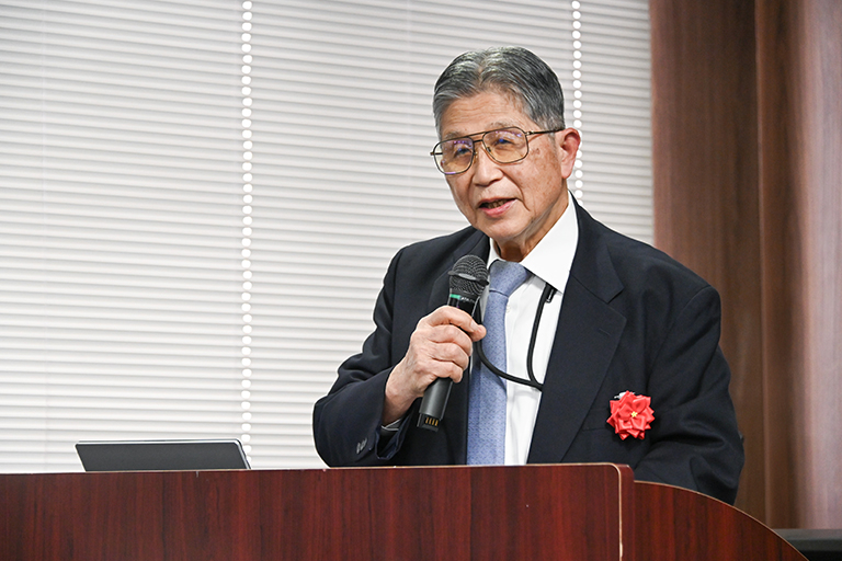 藤嶋　昭　栄誉教授